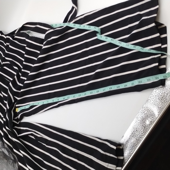 Forever 21 Contemporary Black/Ivory Stripe Crop Wide Leg Pant w/Tie Size Medium - Picture 8 of 9